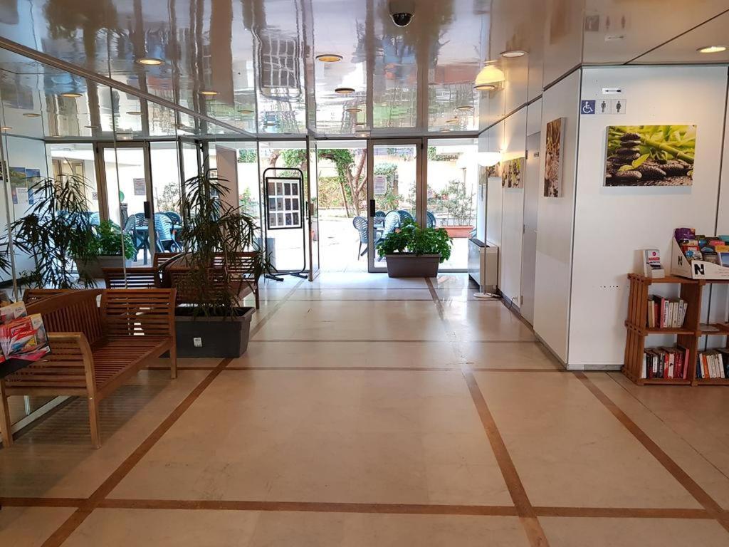 شقة Centre Juan Les Pins المظهر الخارجي الصورة
